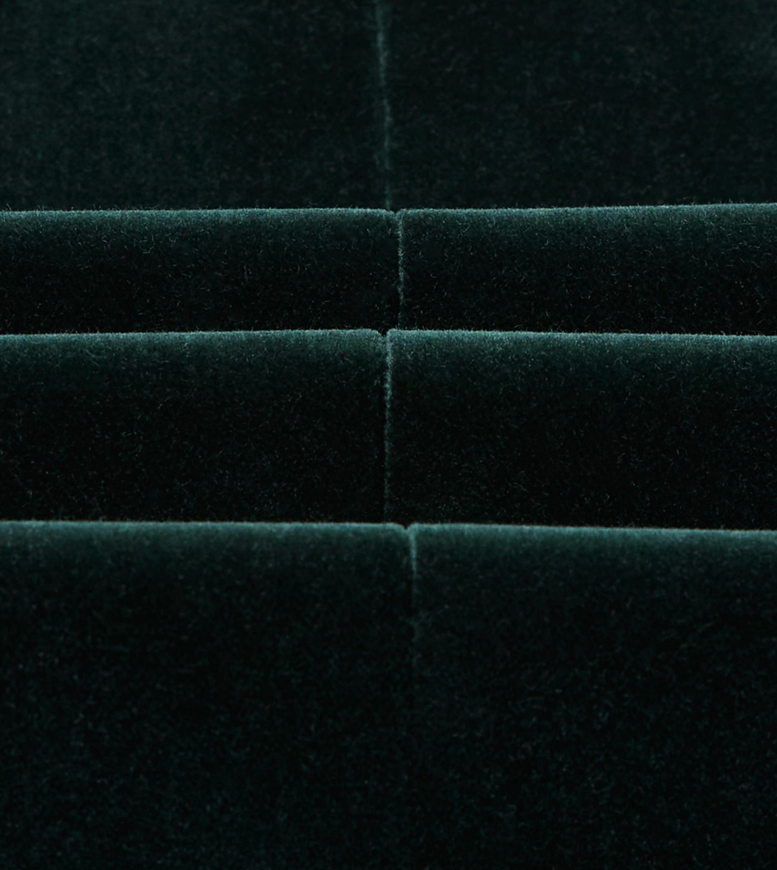 Green Velvet Double-Breasted Blazer - Image 2
